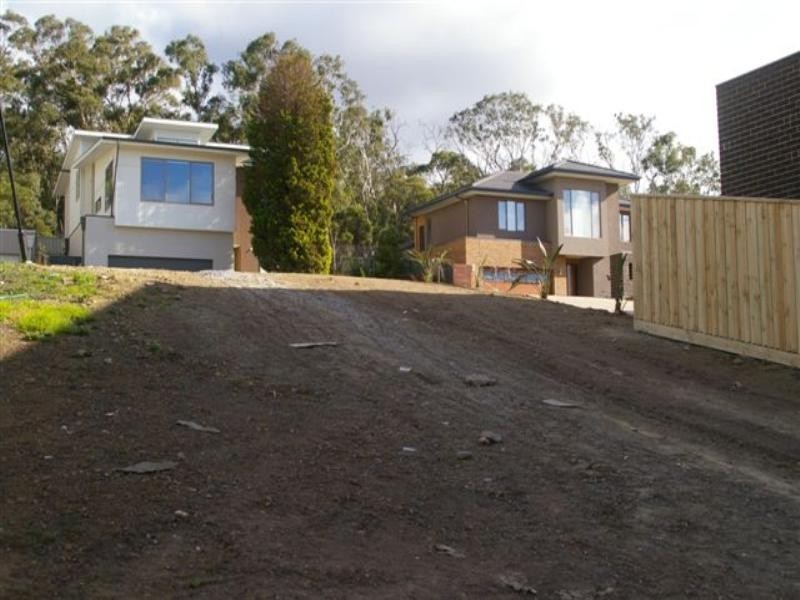 18 Bella Vista Close, Macleod VIC 3085