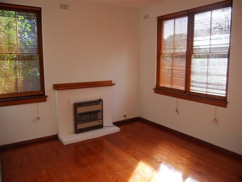 14 Eden Street, Heidelberg Heights VIC 3081