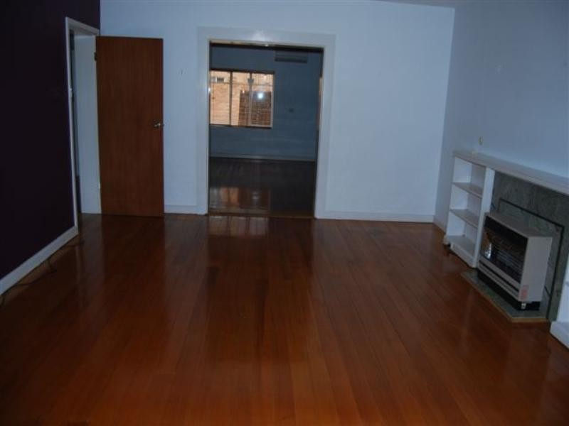 26/7 Hilltop Crescent, Ivanhoe East VIC 3079