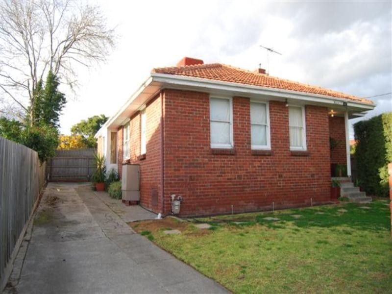 15 Burns Court, Heidelberg Heights VIC 3081