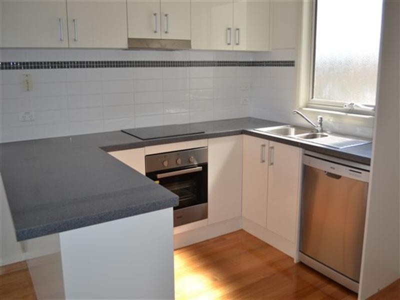 1/8 Station Road, Rosanna VIC 3084