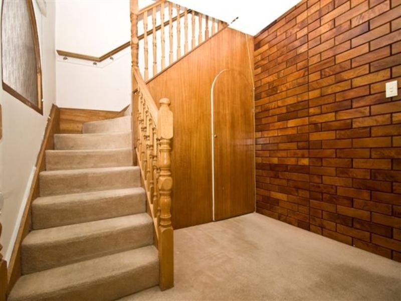 19 Law Street, Heidelberg Heights VIC 3081