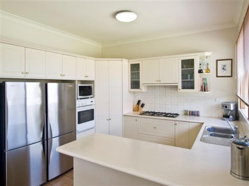 17 Lloyd Street, Heidelberg Heights VIC 3081