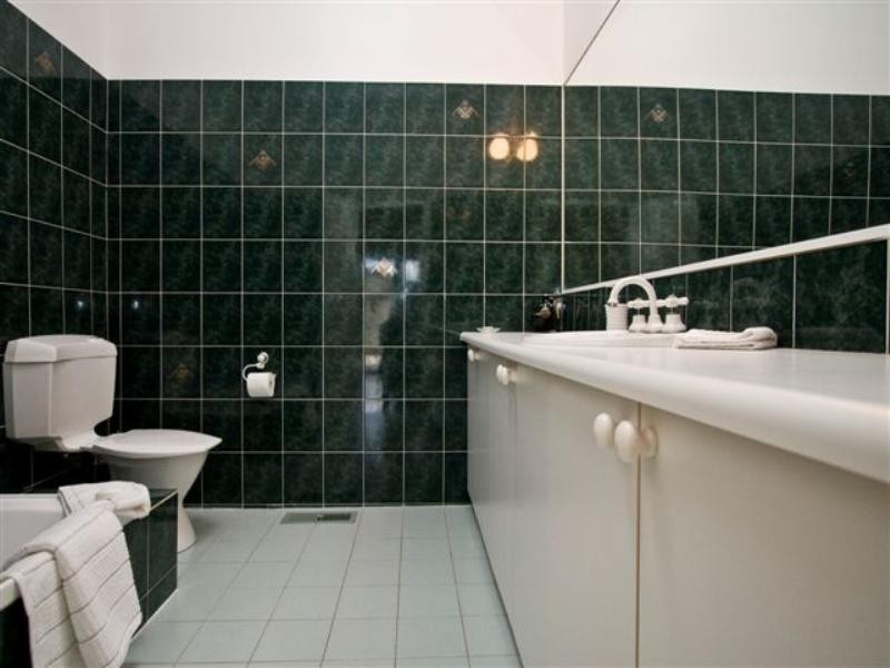 17 Lloyd Street, Heidelberg Heights VIC 3081