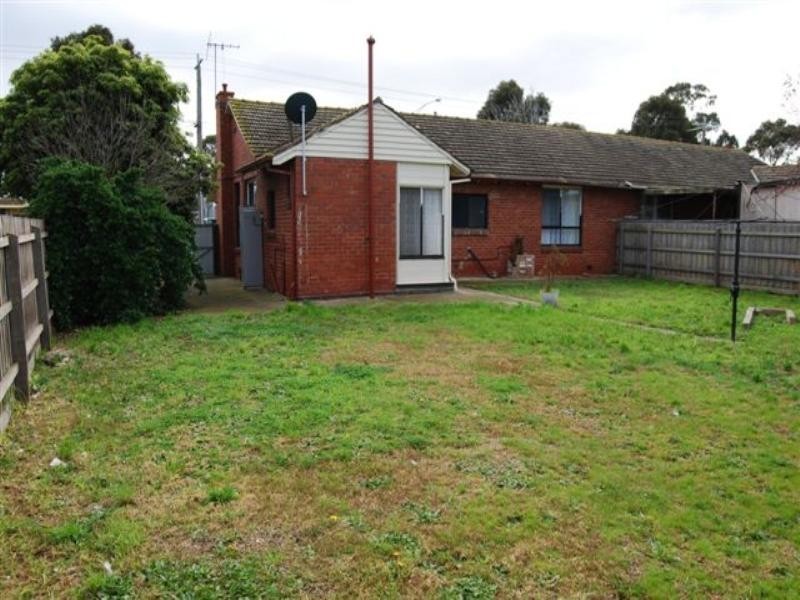 12 Cleve Grove, Heidelberg VIC 3084