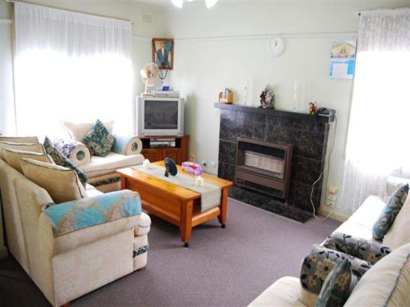 1/30 Setani Crescent, Heidelberg West VIC 3081