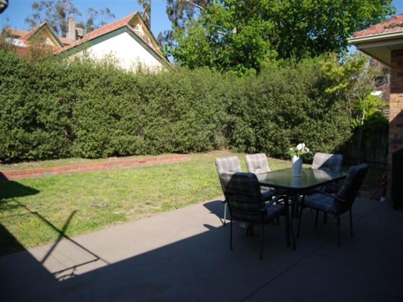 24 Hodgson Street, Heidelberg VIC 3084