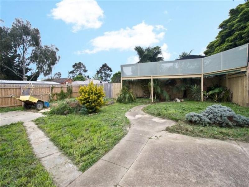 32 Griffiths Street, Bellfield VIC 3081