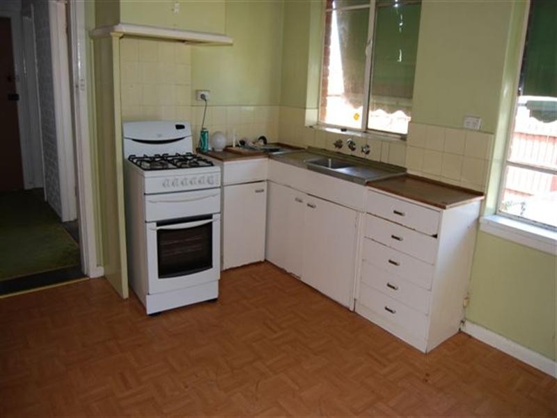 4 Byron Court, Heidelberg Heights VIC 3081