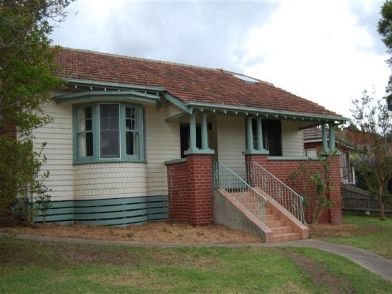 44 Invermay Grove, Rosanna VIC 3084