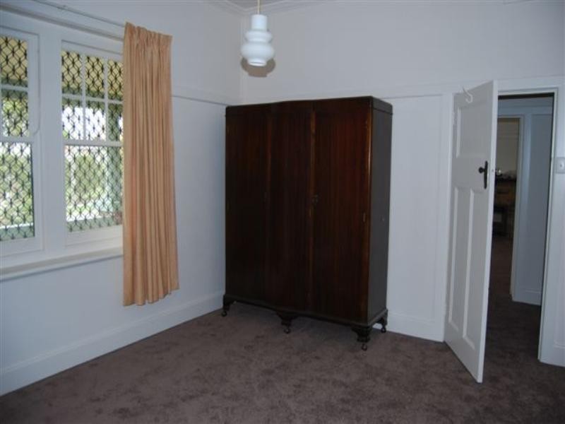 44 Invermay Grove, Rosanna VIC 3084