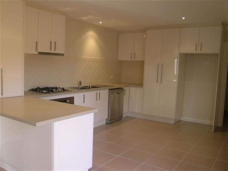 1/11 Lae Street, Heidelberg West VIC 3081