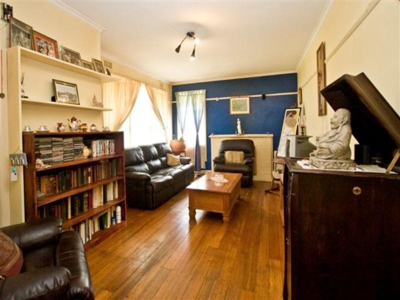 4 Ambon Court, Heidelberg West VIC 3081