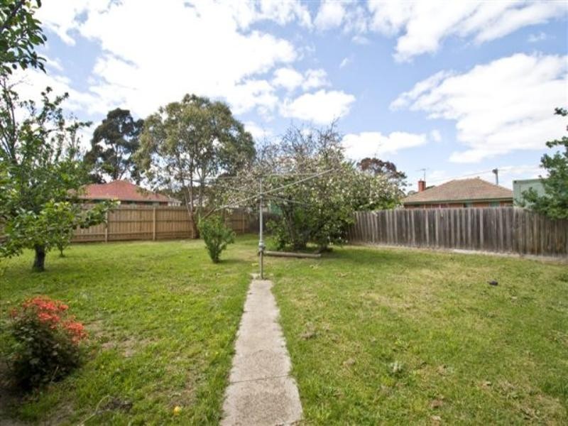 4 Ambon Court, Heidelberg West VIC 3081