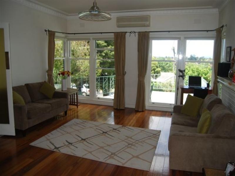 5 Radnor Street, Heidelberg VIC 3084