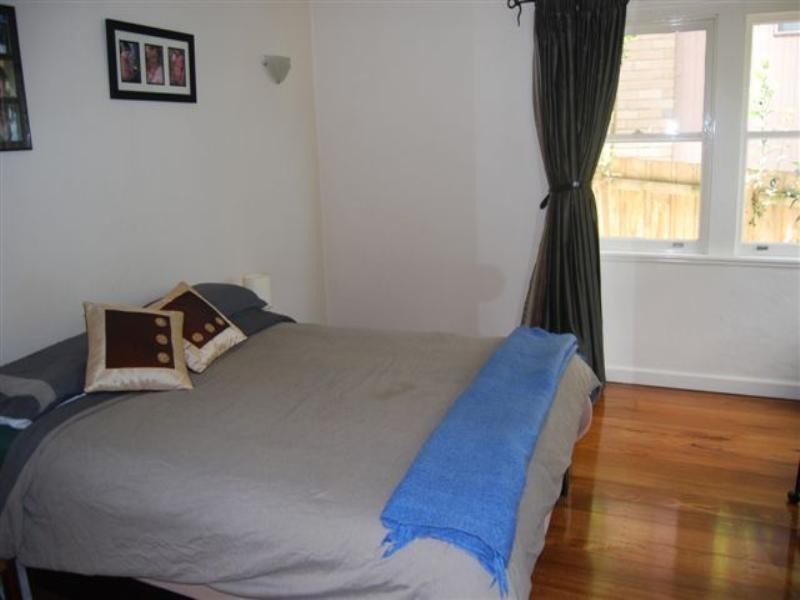 5 Radnor Street, Heidelberg VIC 3084