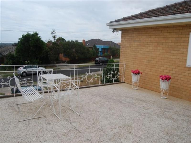 33 Rhonda Street, Rosanna VIC 3084