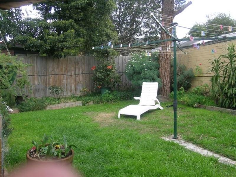 5 Berkeley Avenue, Heidelberg VIC 3084