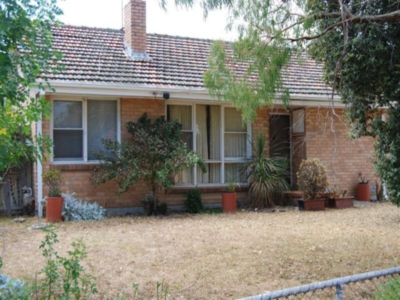 16 Catalina Street, Heidelberg West VIC 3081