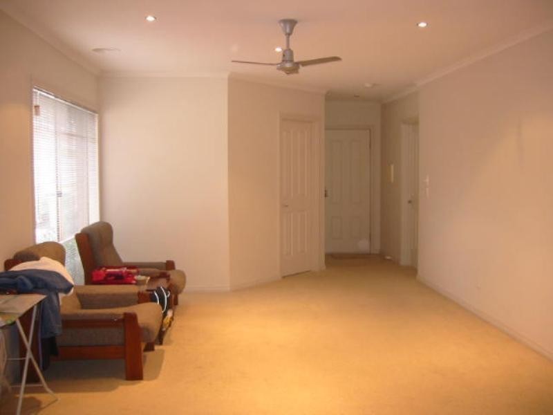 3/10-12 Lawson Parade, Heidelberg Heights VIC 3081