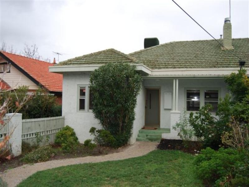 2/45-47 Hopetoun Grove, Eaglemont VIC 3084