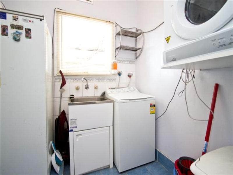 10 North Crescent, Heidelberg West VIC 3081