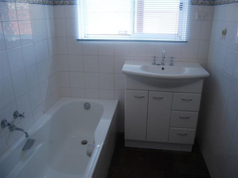 299 Bell Street, Heidelberg West VIC 3081