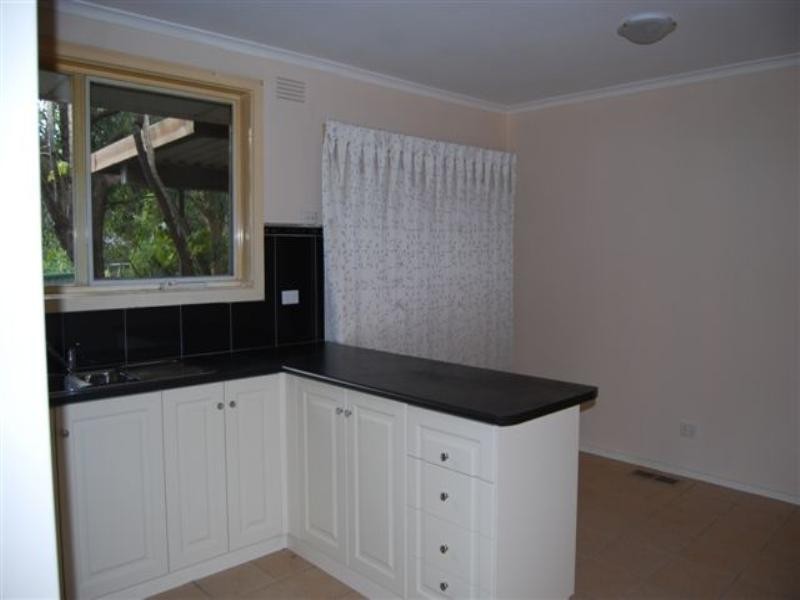 19 St. James Road, Rosanna VIC 3084