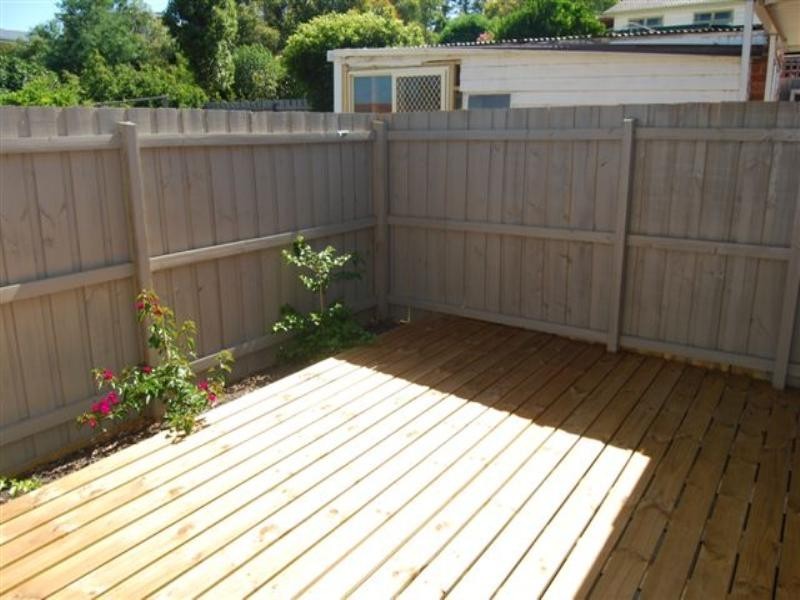 12 Avoca Street, Heidelberg VIC 3084