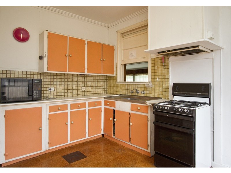 246 Oriel Road, Heidelberg West VIC 3081