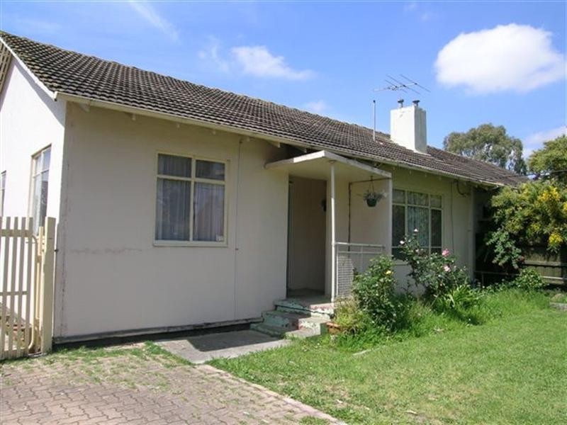 42 Alamein Road, Heidelberg West VIC 3081