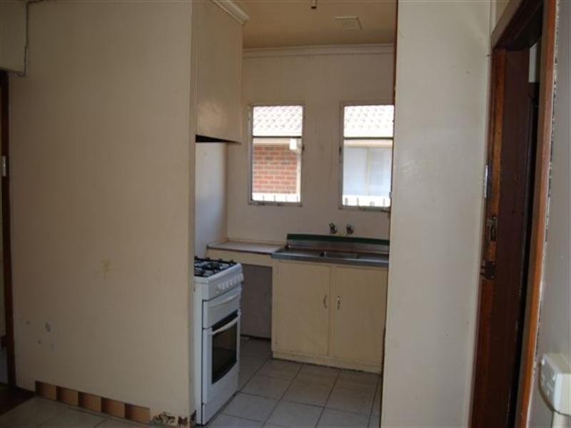 42 Alamein Road, Heidelberg West VIC 3081