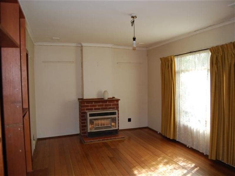 42 Alamein Road, Heidelberg West VIC 3081