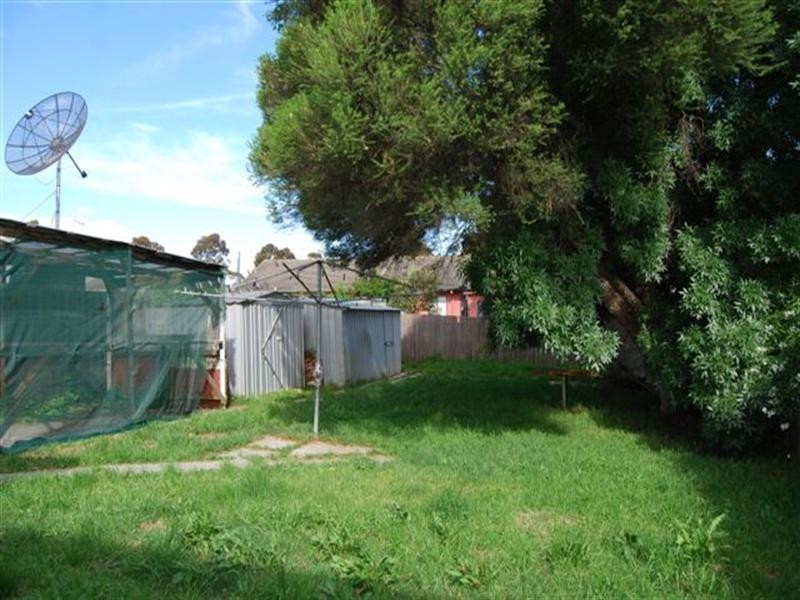 42 Alamein Road, Heidelberg West VIC 3081