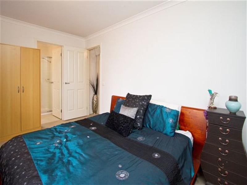 166 Ernest Jones Drive, Macleod VIC 3085