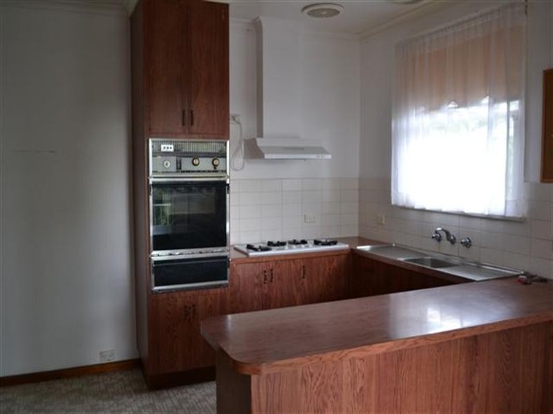 26 Dwyer Street, Macleod VIC 3085