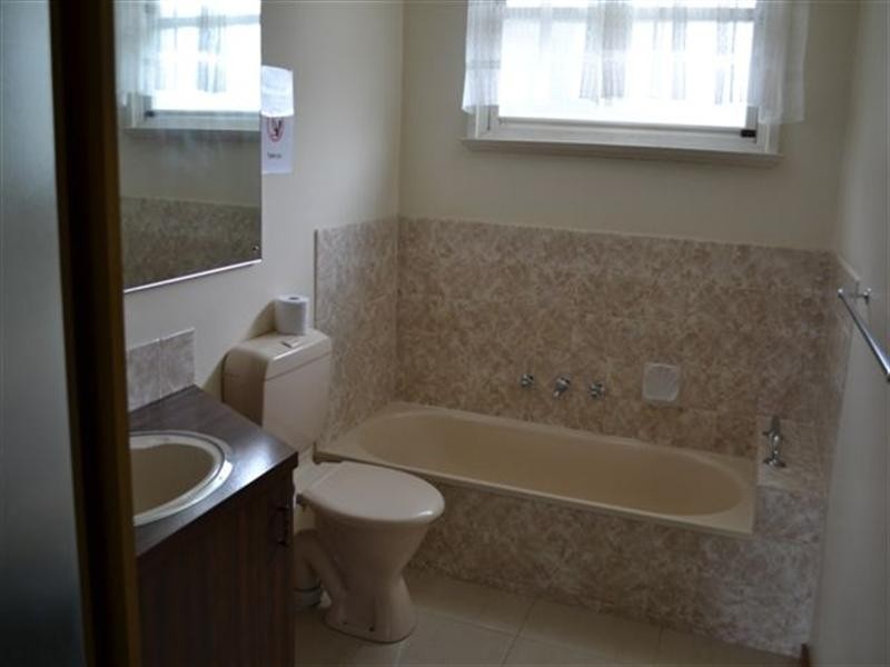 26 Dwyer Street, Macleod VIC 3085