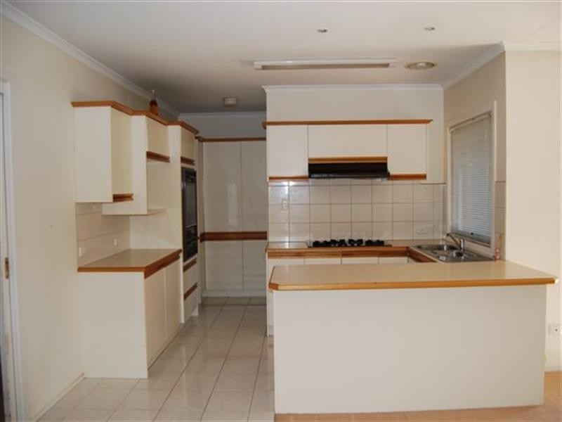 2/154 Banksia Street, Heidelberg Heights VIC 3081