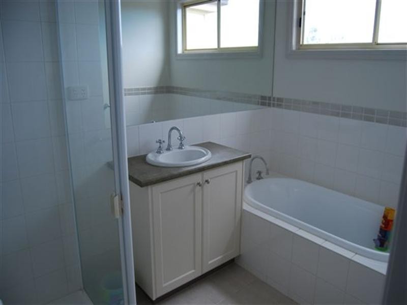 29 Peakview Drive, Viewbank VIC 3084