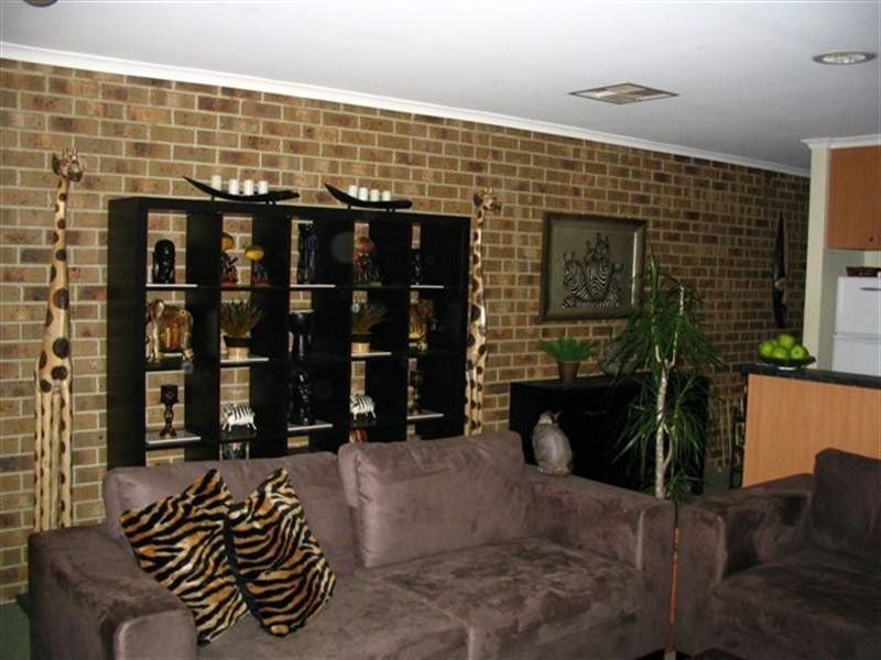 2/24 Maidstone Street, Altona Meadows VIC 3028