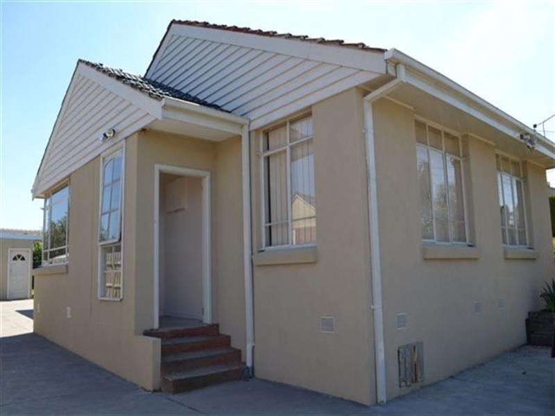 32 Collins Street, Heidelberg Heights VIC 3081