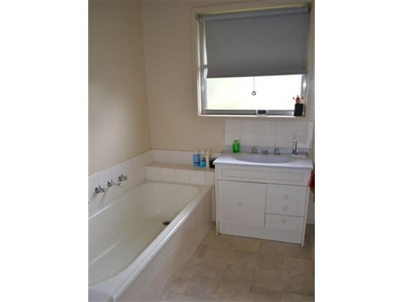 4 Patricia Court, Yallambie VIC 3085