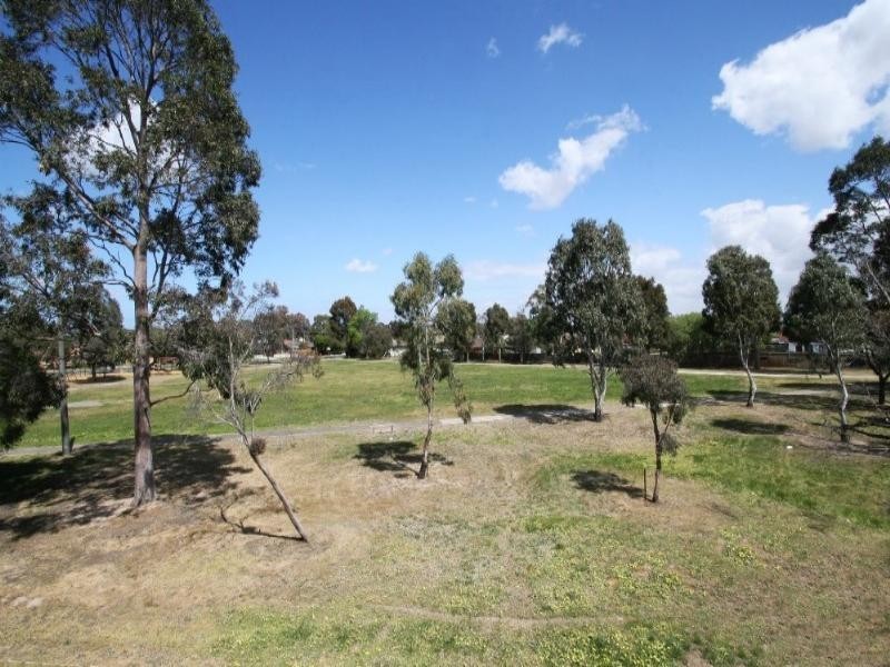 1/8 Crecy Court, Heidelberg West VIC 3081