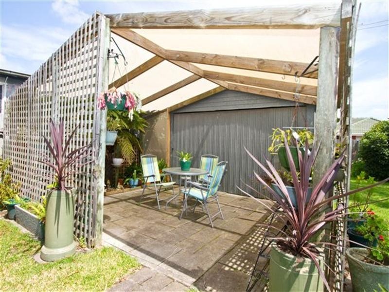 13 Brunei Crescent, Heidelberg West VIC 3081