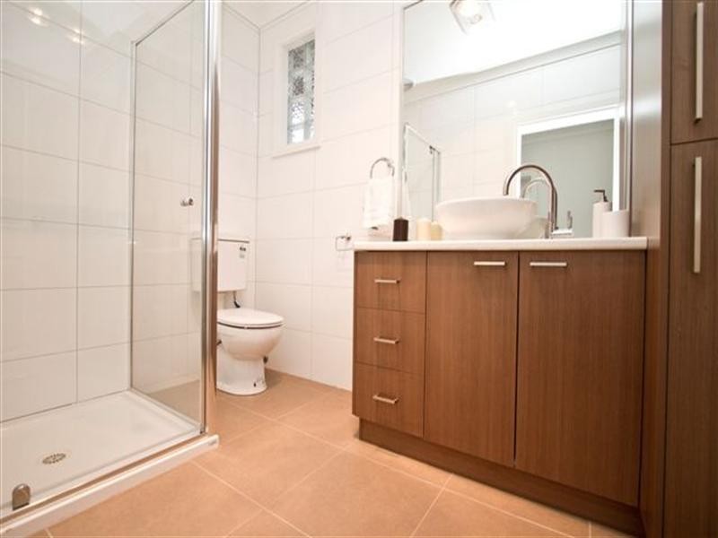 10 North Crescent, Heidelberg West VIC 3081