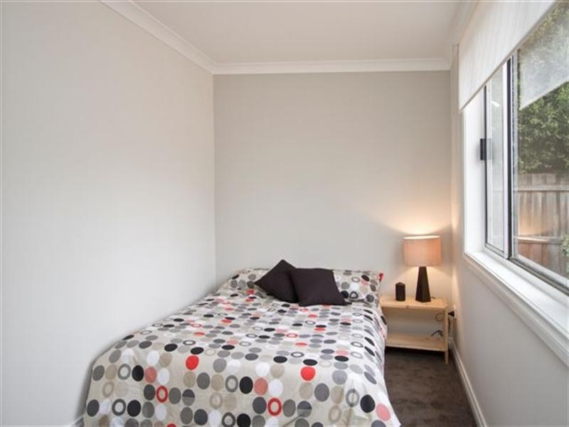 10 North Crescent, Heidelberg West VIC 3081