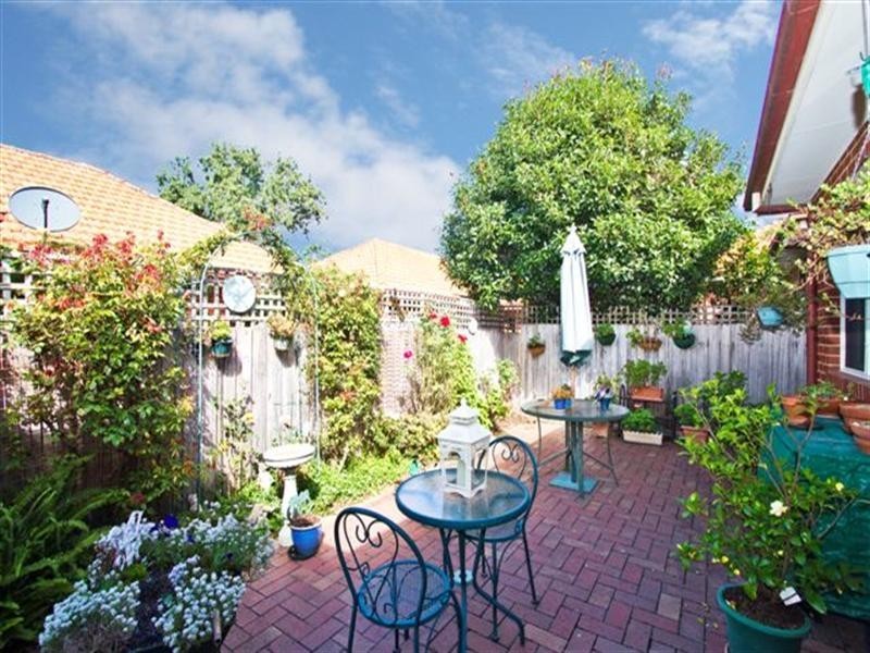 2/2 Wimport Street, Heidelberg VIC 3084