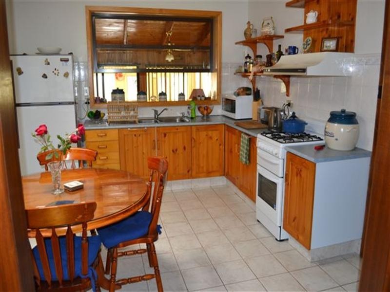 38 Lloyd Street, Heidelberg Heights VIC 3081