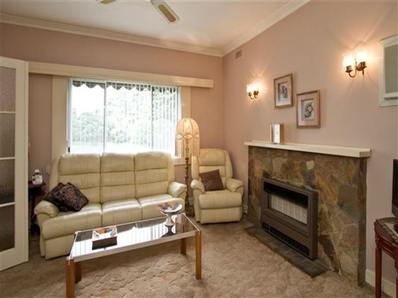 223 Rosanna Road, Rosanna VIC 3084