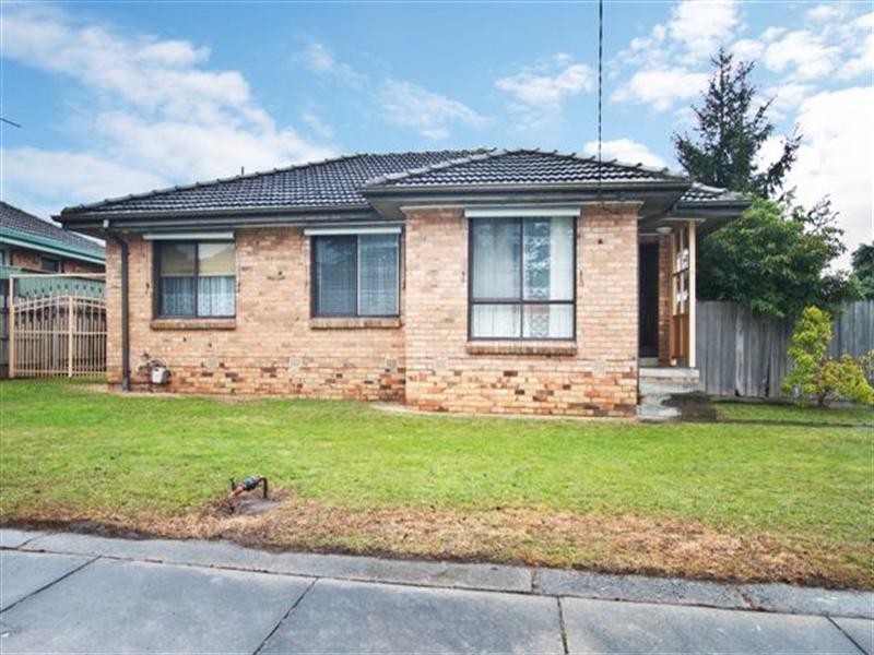 2 Marks Avenue, Heidelberg Heights VIC 3081